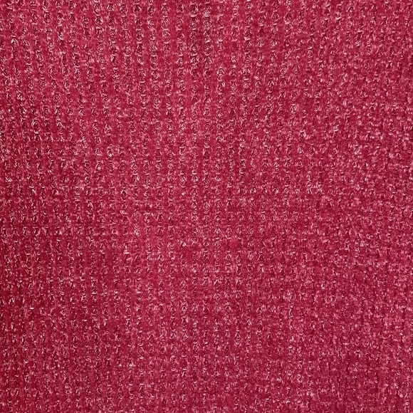 Socialite NWT Red Rhubarb Long Sleeve Top - Picture 3 of 7
